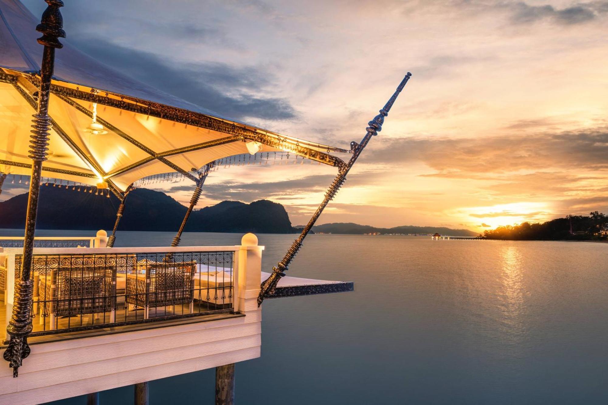 The St. Regis Langkawi Hotel Kuah Exterior photo